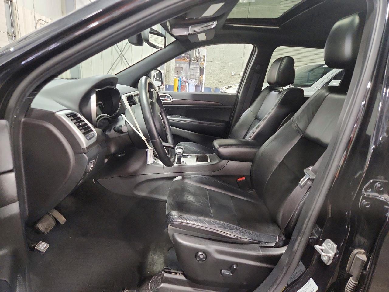 2015 JEEP GRAND CHEROKEE LAREDO photo 19