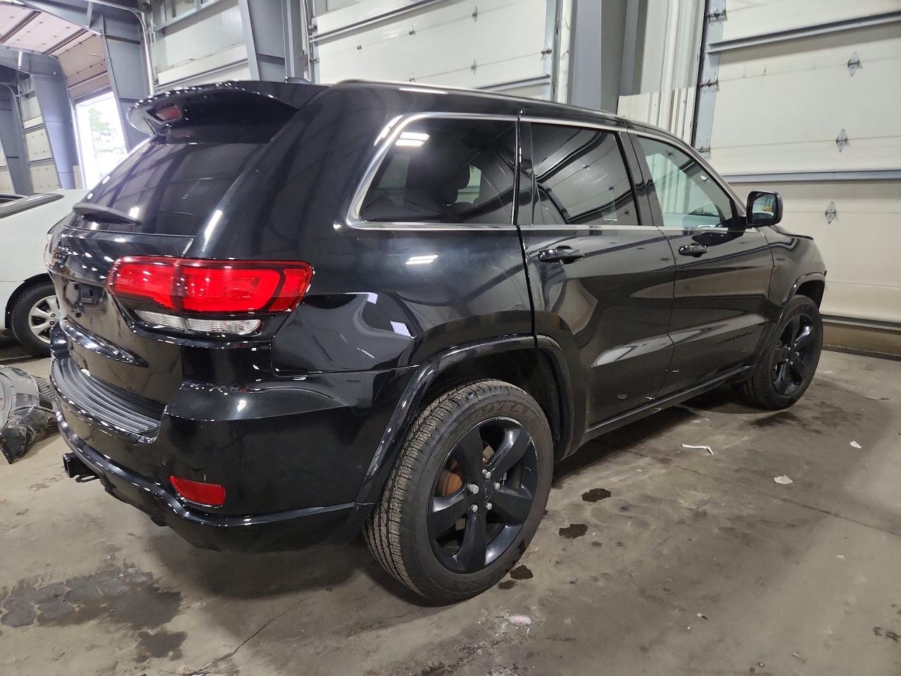 2015 JEEP GRAND CHEROKEE LAREDO photo 7
