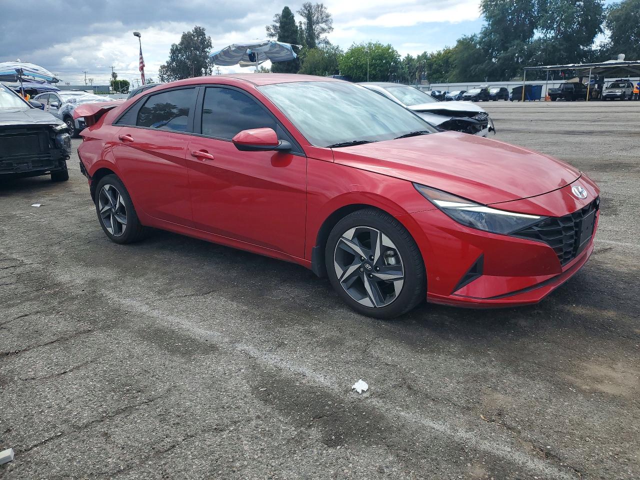 2023 HYUNDAI ELANTRA SEL photo 7