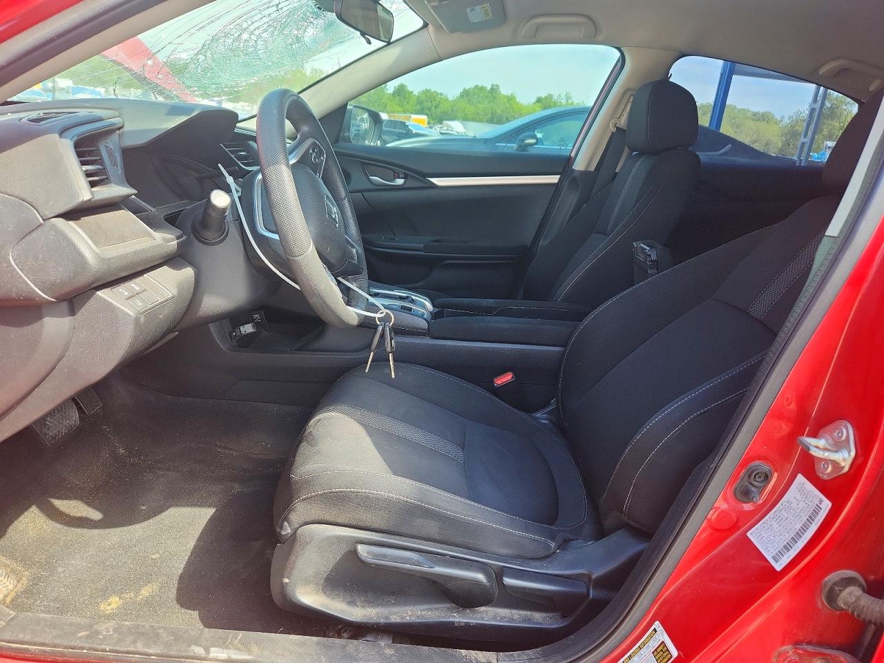 2020 HONDA CIVIC LX photo 19