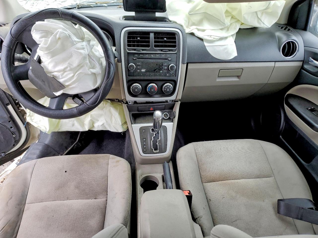 2010 DODGE CALIBER SXT photo 15