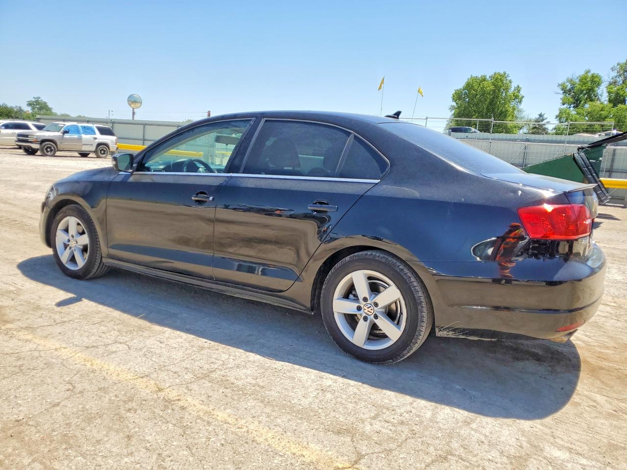 2014 VOLKSWAGEN JETTA TDI photo 2