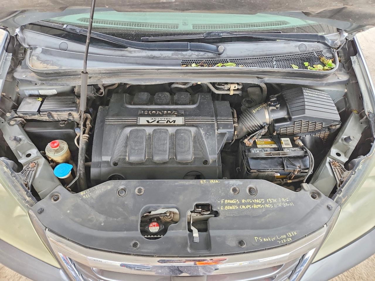 2010 HONDA ODYSSEY EXL photo 12