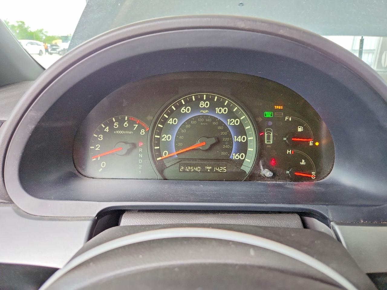 2010 HONDA ODYSSEY EXL photo 9
