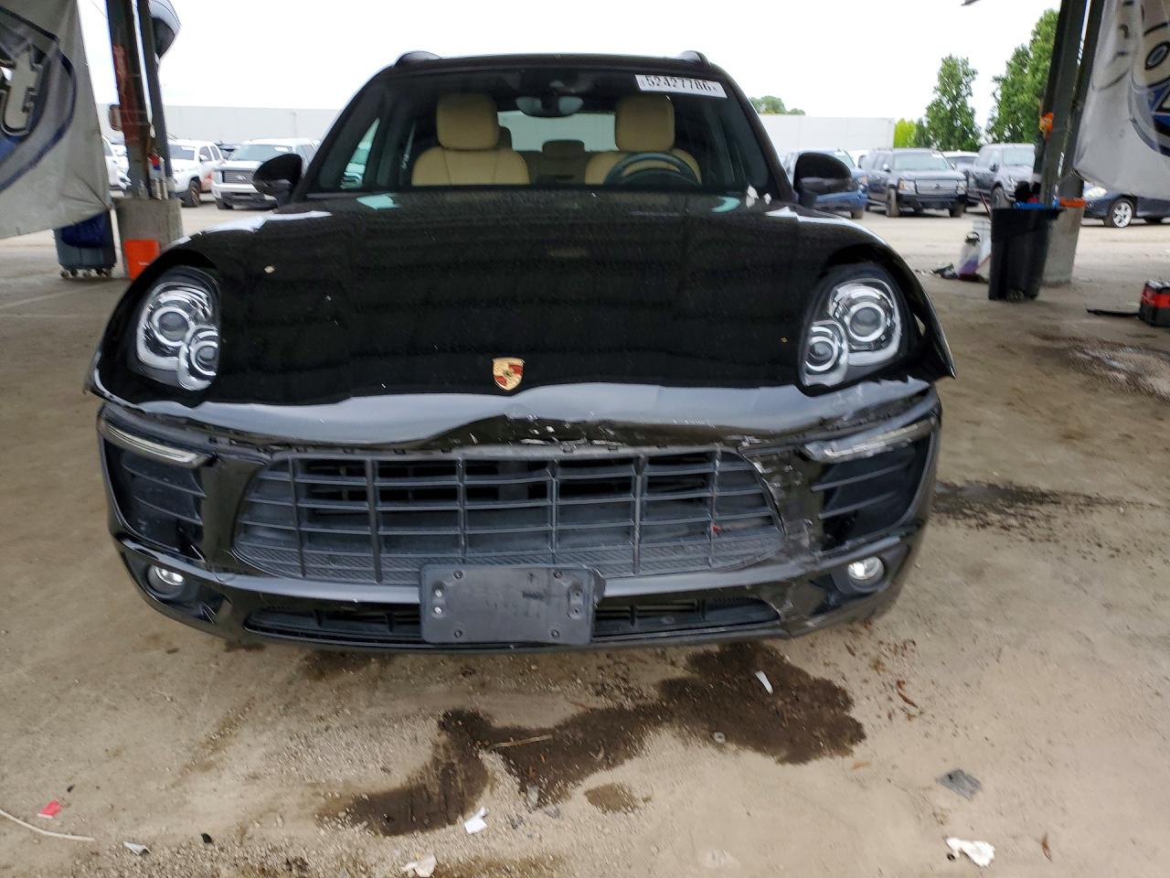 2018 PORSCHE MACAN photo 9