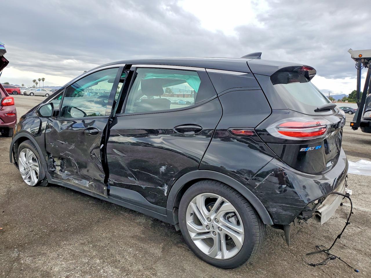 2023 CHEVROLET BOLT EV 1LT photo 3