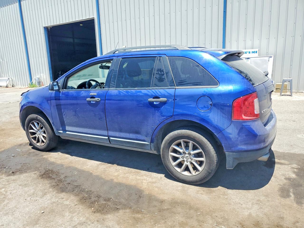 2013 FORD EDGE SE photo 4
