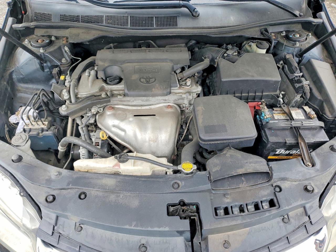 2015 TOYOTA CAMRY SE photo 21