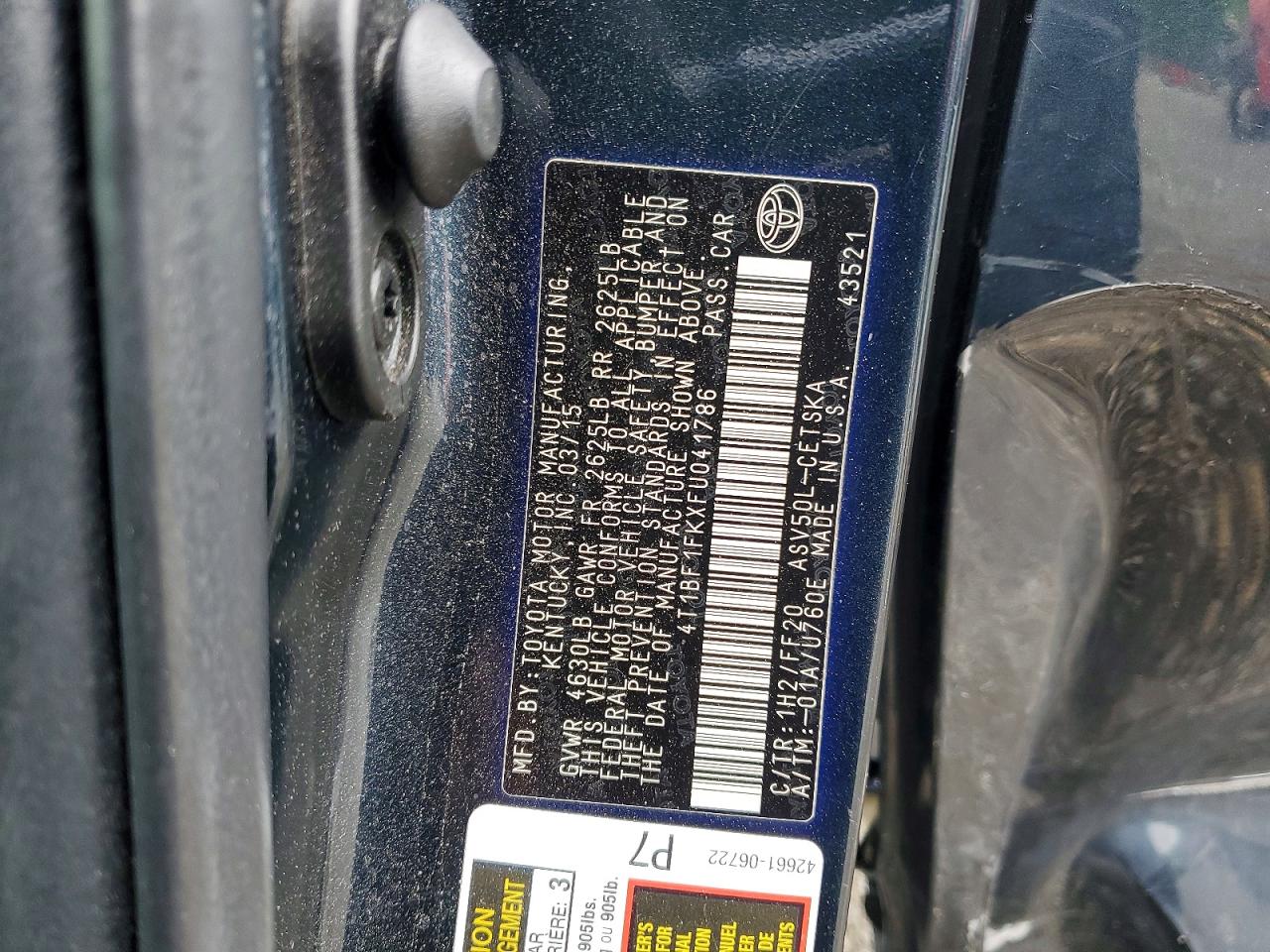 2015 TOYOTA CAMRY SE photo 23
