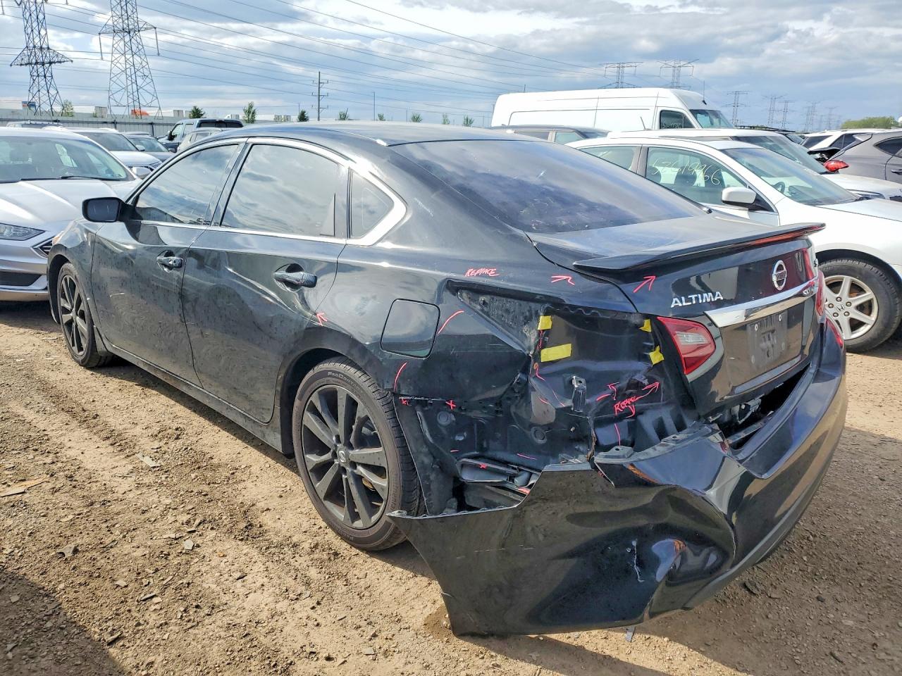 2017 NISSAN ALTIMA 2.5 SR photo 2