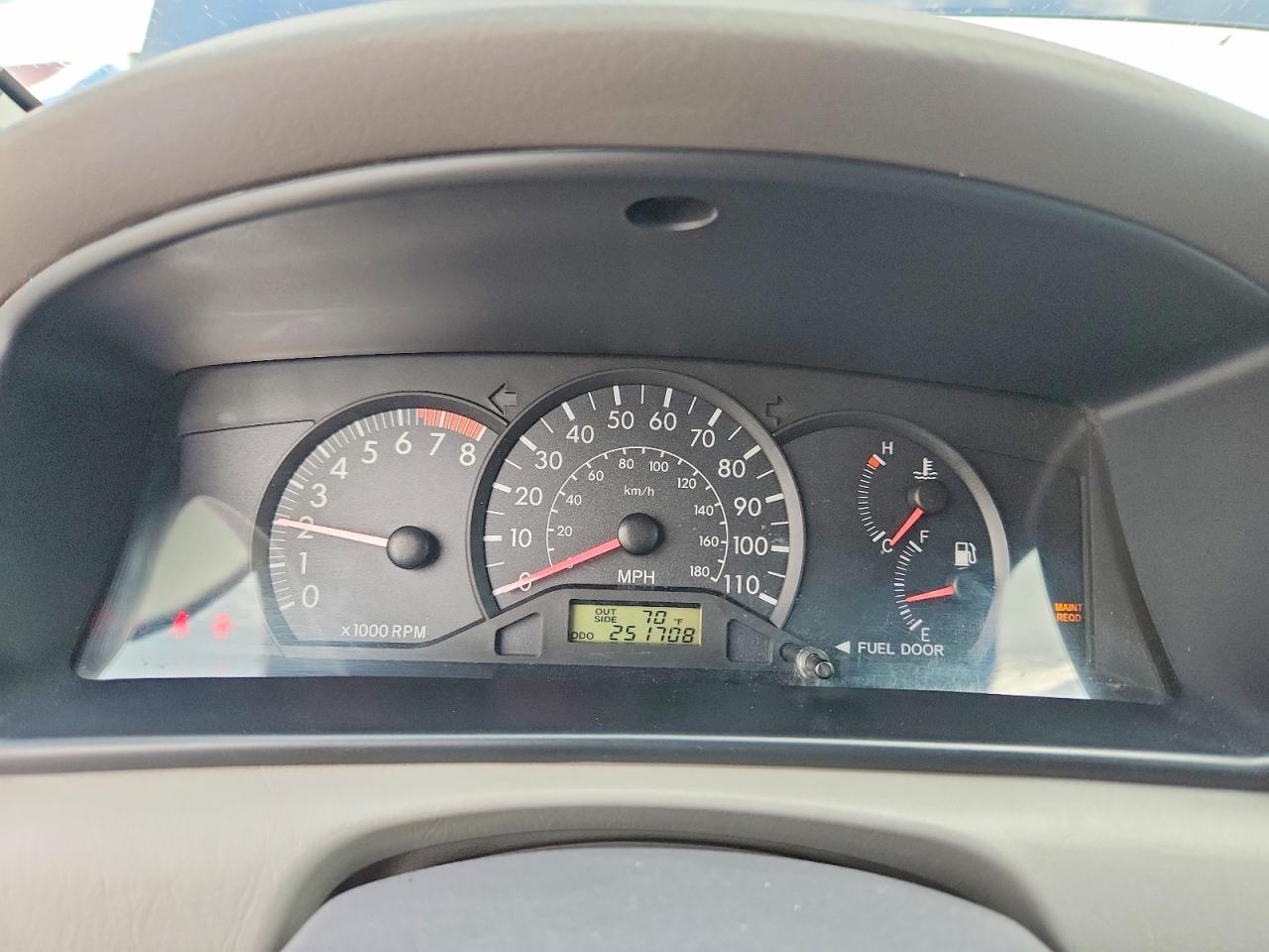 2005 TOYOTA COROLLA CE photo 25