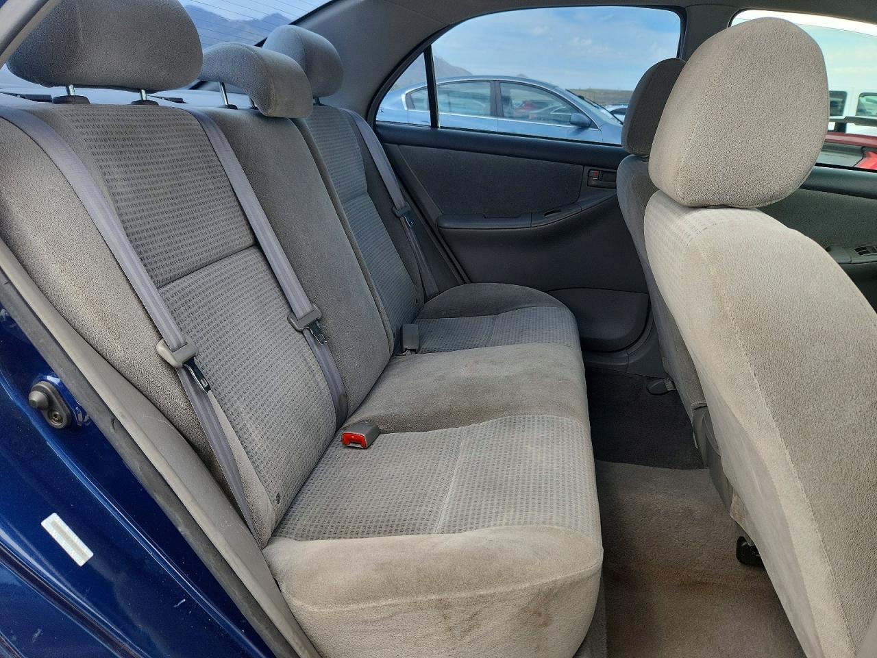 2005 TOYOTA COROLLA CE photo 28