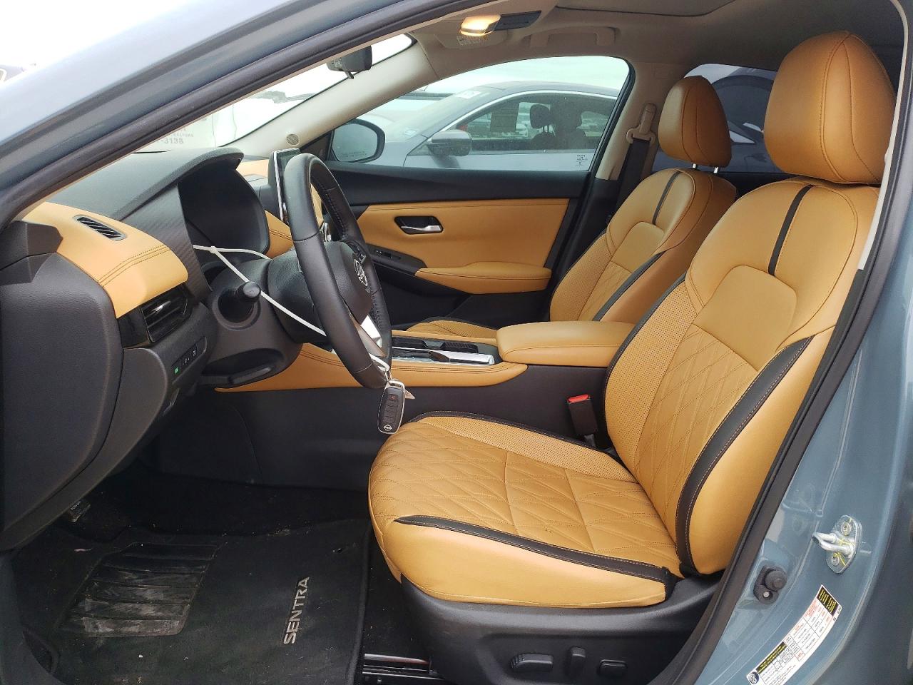 2024 NISSAN SENTRA SV photo 13