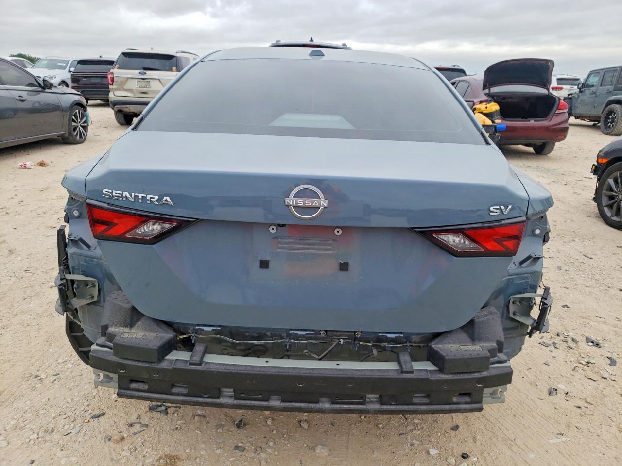 2024 NISSAN SENTRA SV photo 11