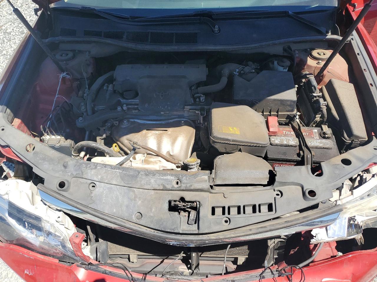 2013 TOYOTA CAMRY LE photo 31