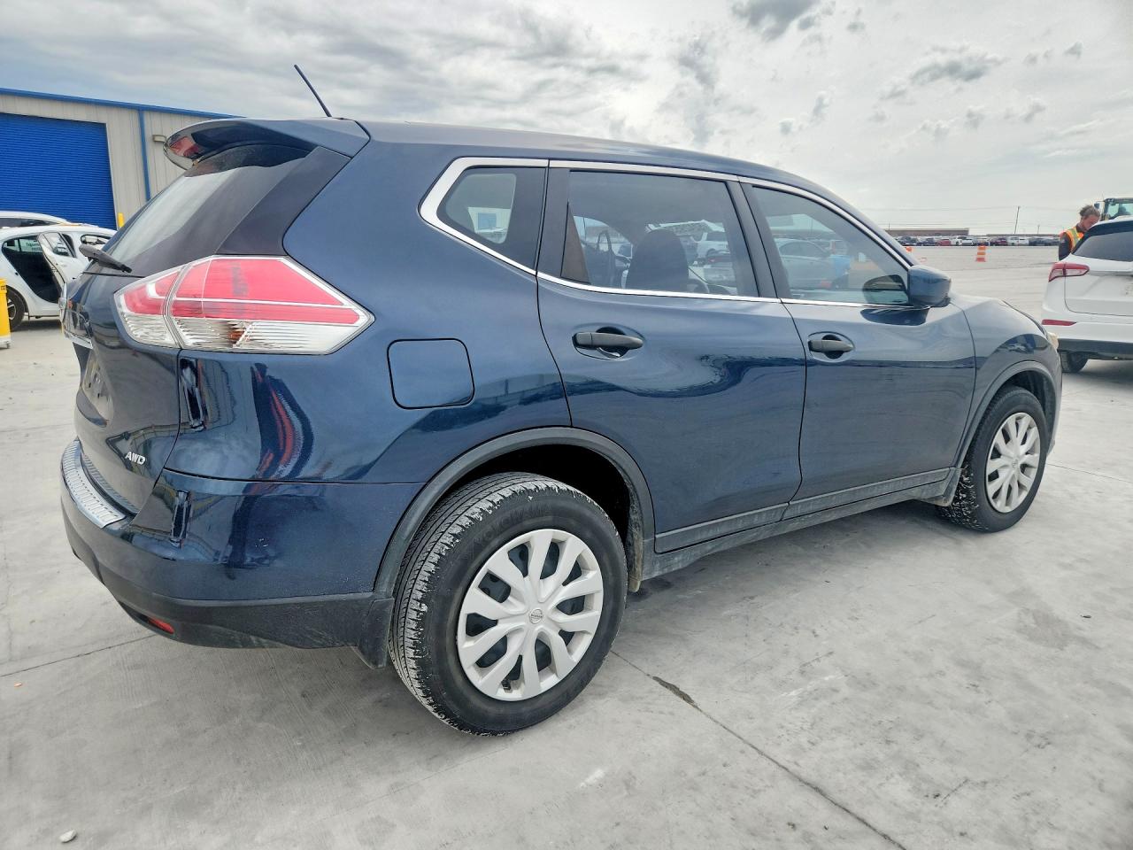 2016 NISSAN ROGUE S photo 7