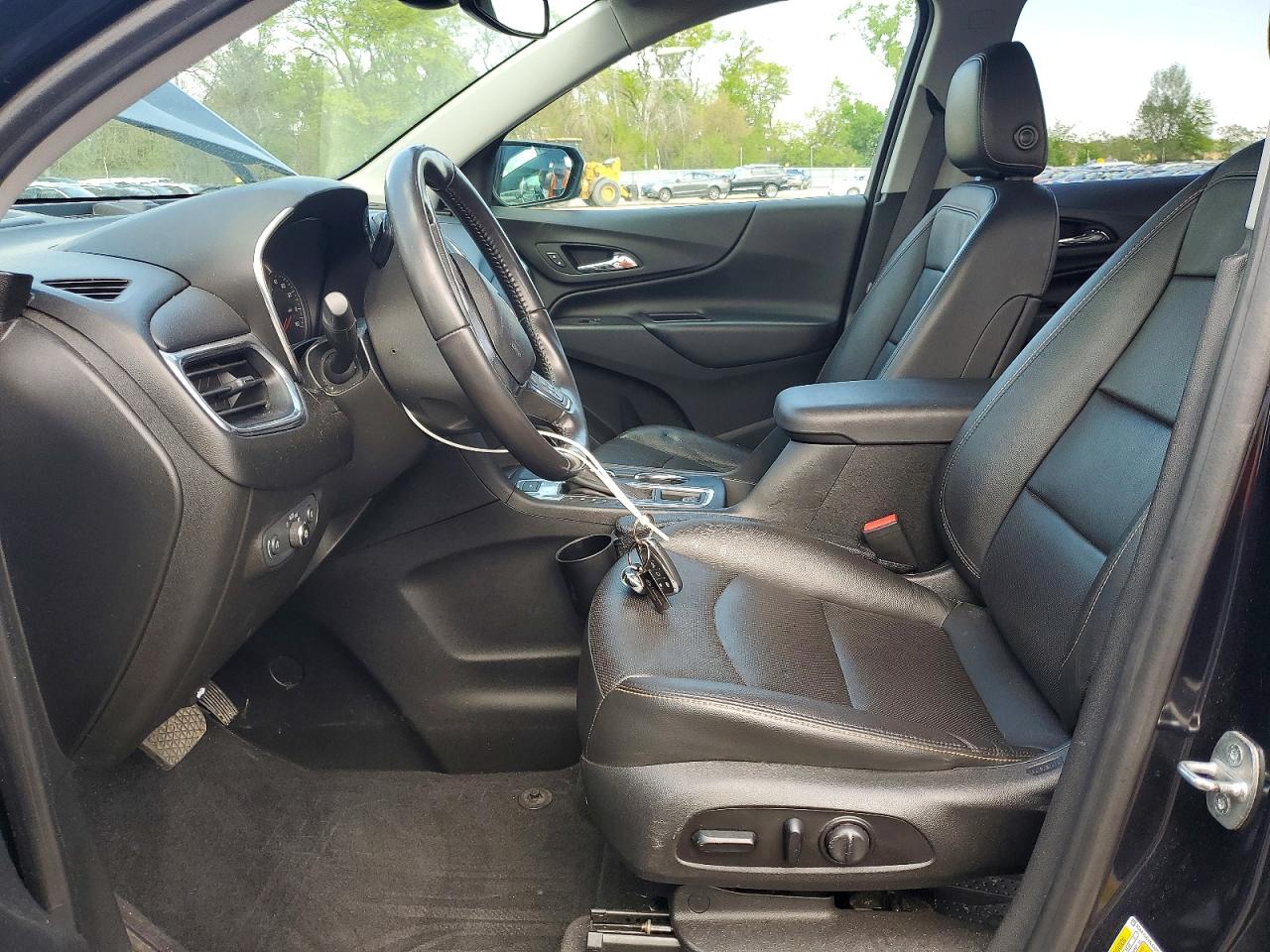 2020 CHEVROLET EQUINOX LT photo 13