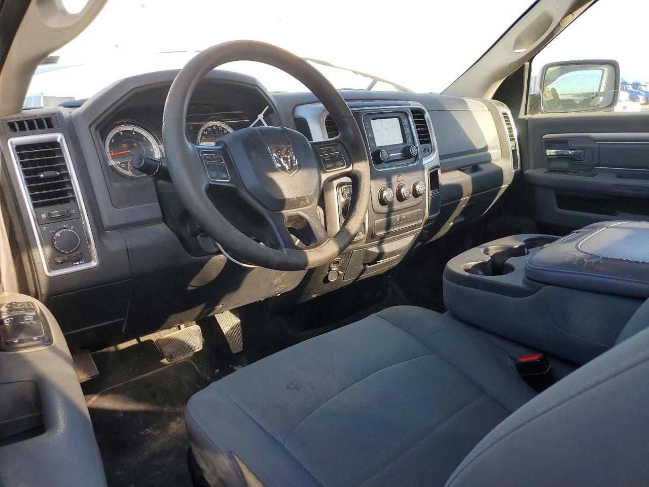 2018 RAM 1500 photo 15