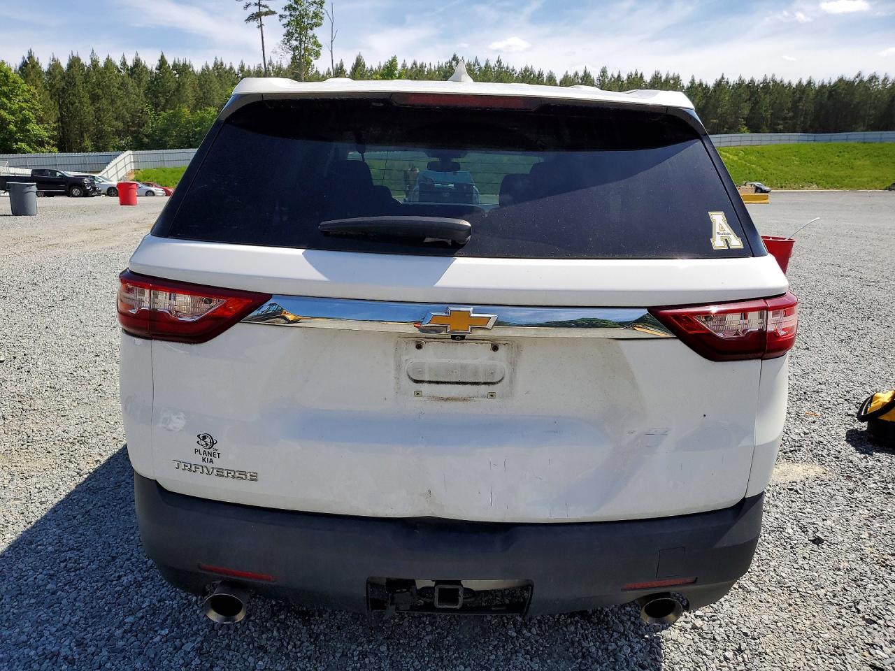 2020 CHEVROLET TRAVERSE LS photo 11