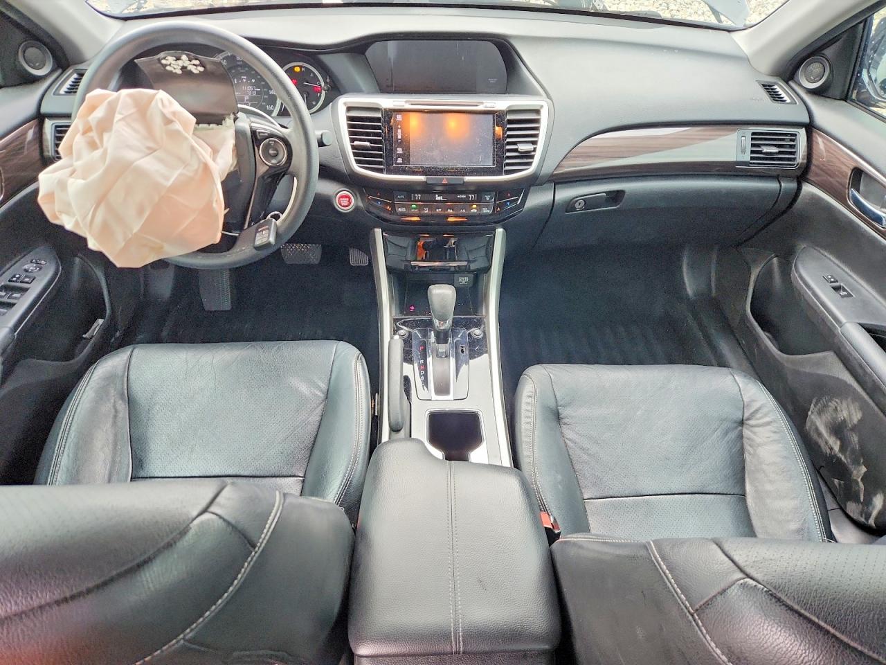 2016 HONDA ACCORD EX photo 22