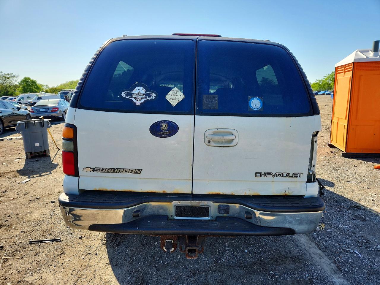 2004 CHEVROLET SUBURBAN K1500 photo 11