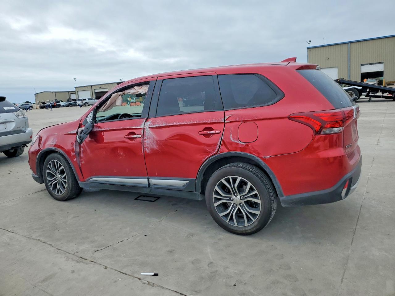 2018 MITSUBISHI OUTLANDER SE photo 3