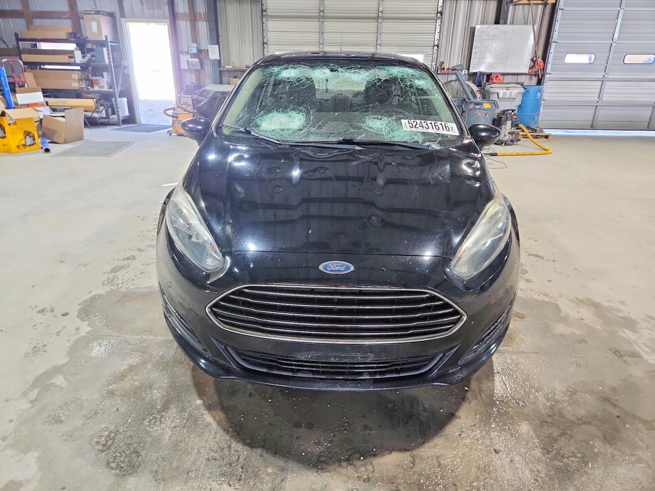 2019 FORD FIESTA SE photo 5