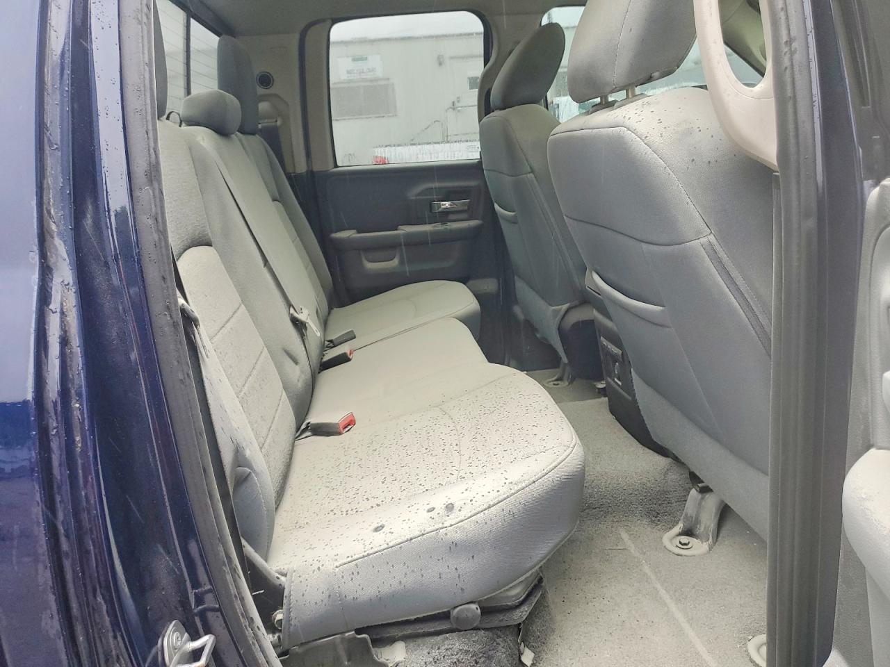 2016 RAM 1500 SLT photo 19