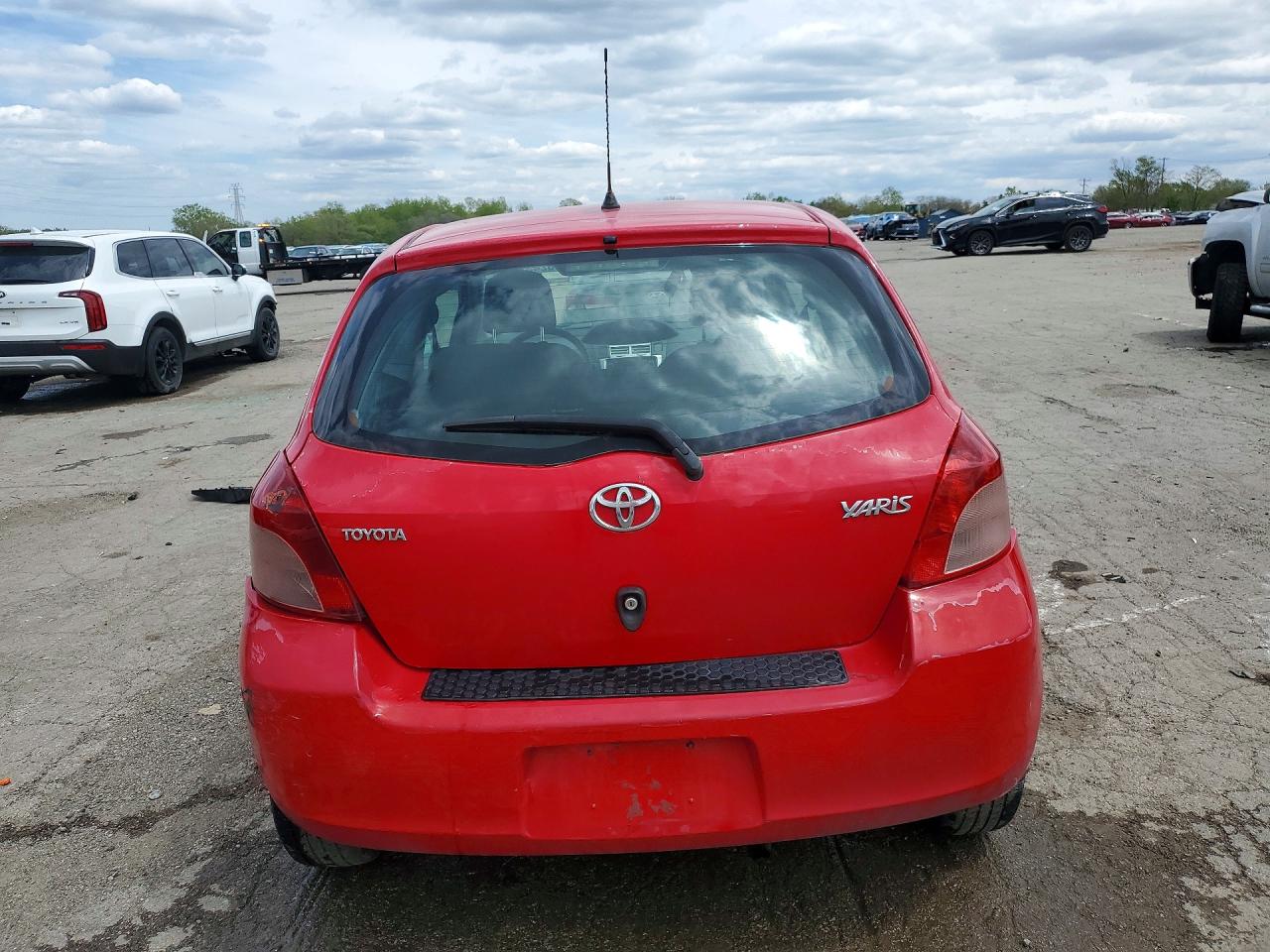 2007 TOYOTA YARIS BASE photo 11