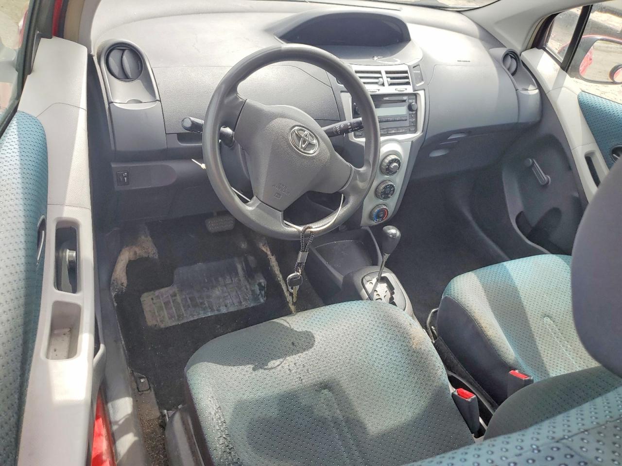 2007 TOYOTA YARIS BASE photo 15