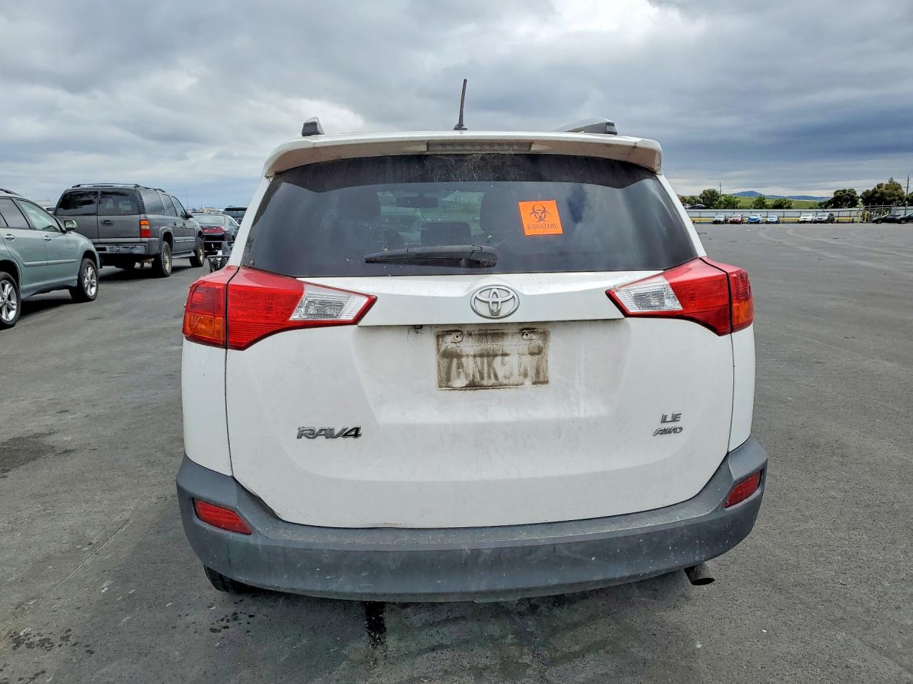 2014 TOYOTA RAV4 LE photo 11