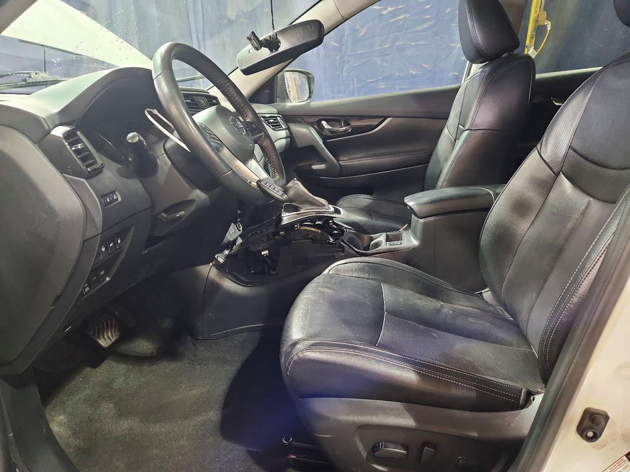 2020 NISSAN ROGUE SL photo 13