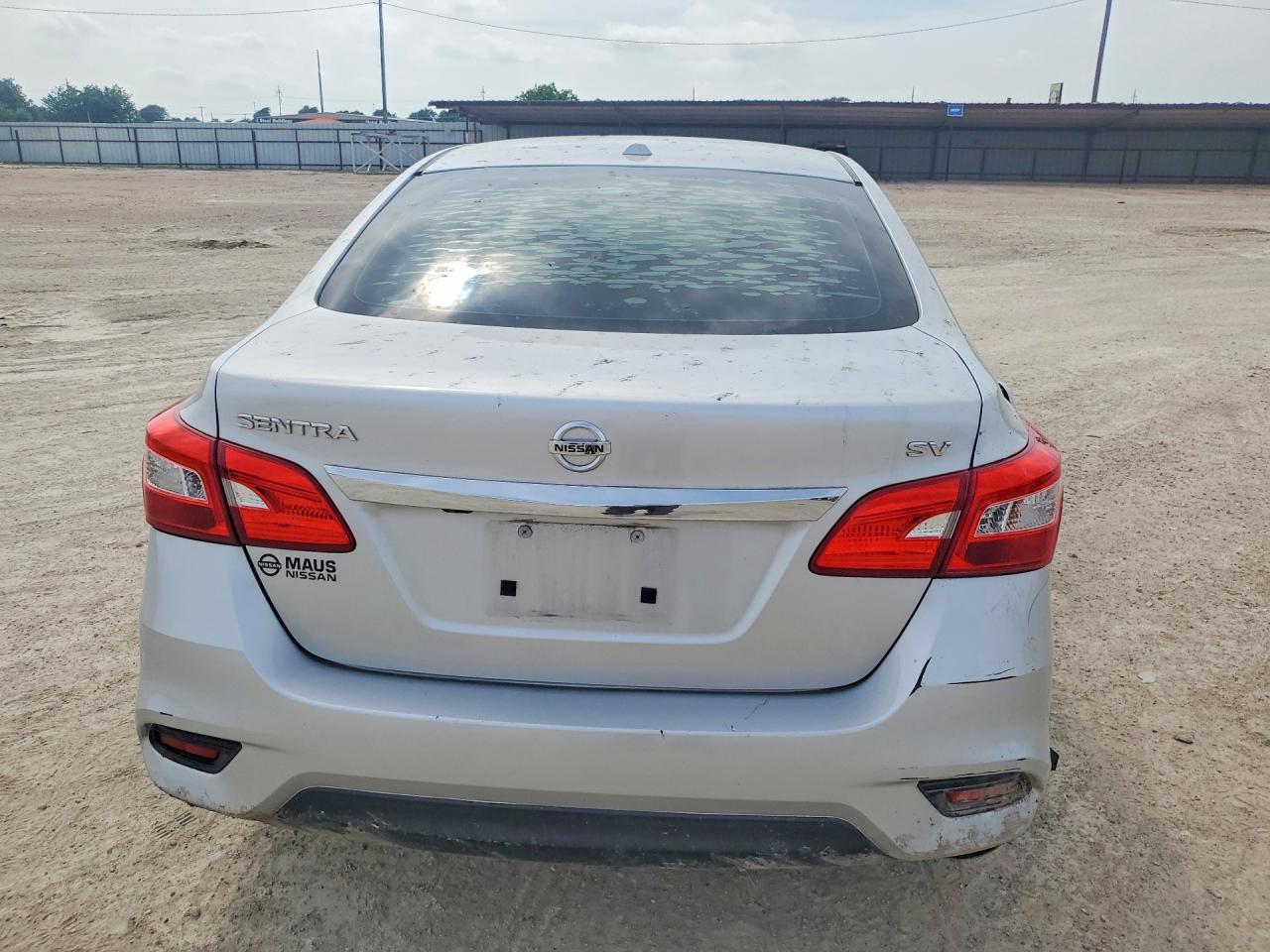 2016 NISSAN SENTRA SV photo 11