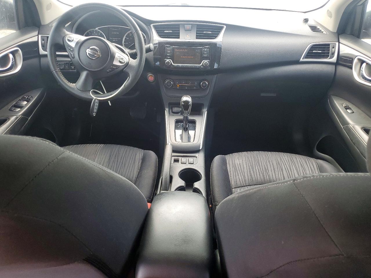 2016 NISSAN SENTRA SV photo 15