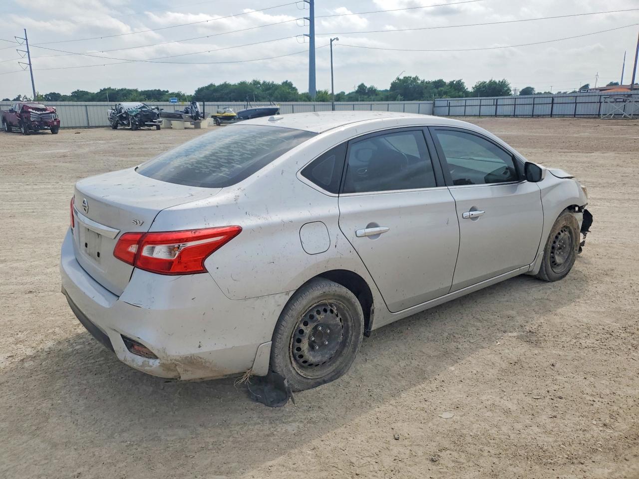 2016 NISSAN SENTRA SV photo 5