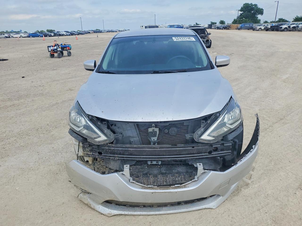 2016 NISSAN SENTRA SV photo 9