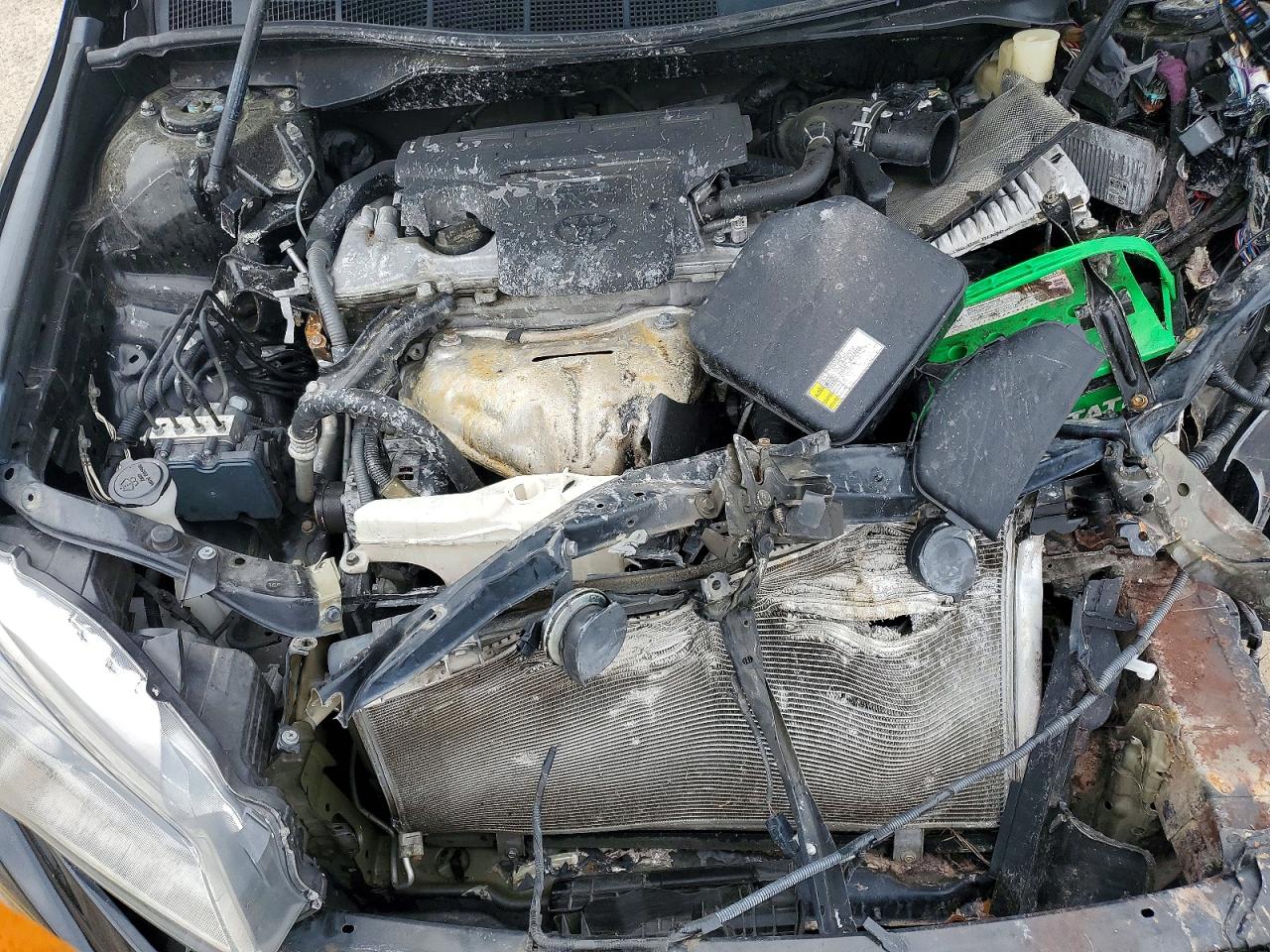 2016 TOYOTA CAMRY SE photo 11