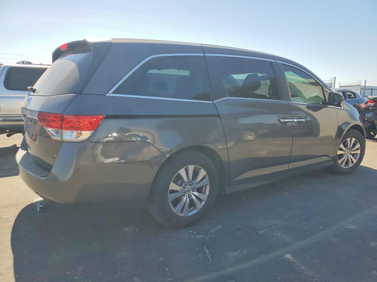 2016 HONDA ODYSSEY EXL photo 5