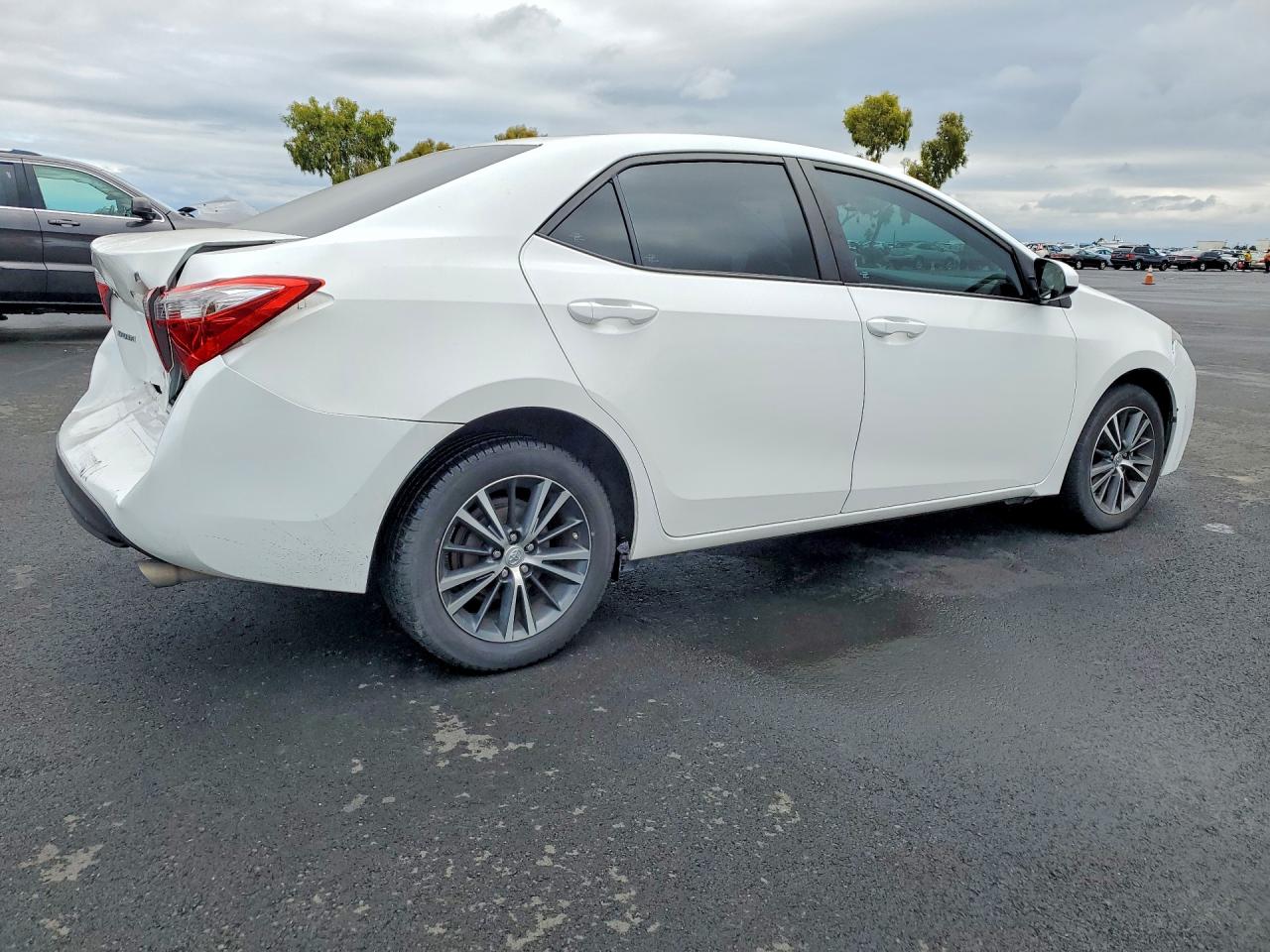 2016 TOYOTA COROLLA LE PLUS photo 5