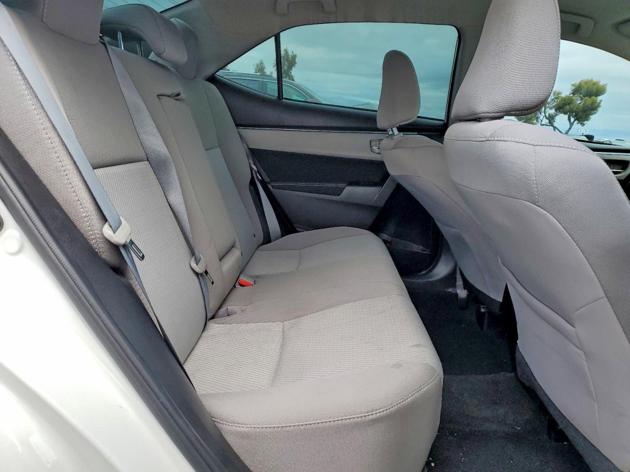 2016 TOYOTA COROLLA LE PLUS photo 19