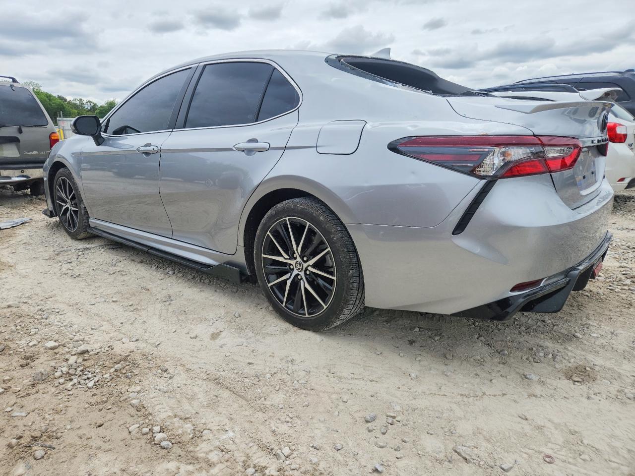 2023 TOYOTA CAMRY SE photo 4