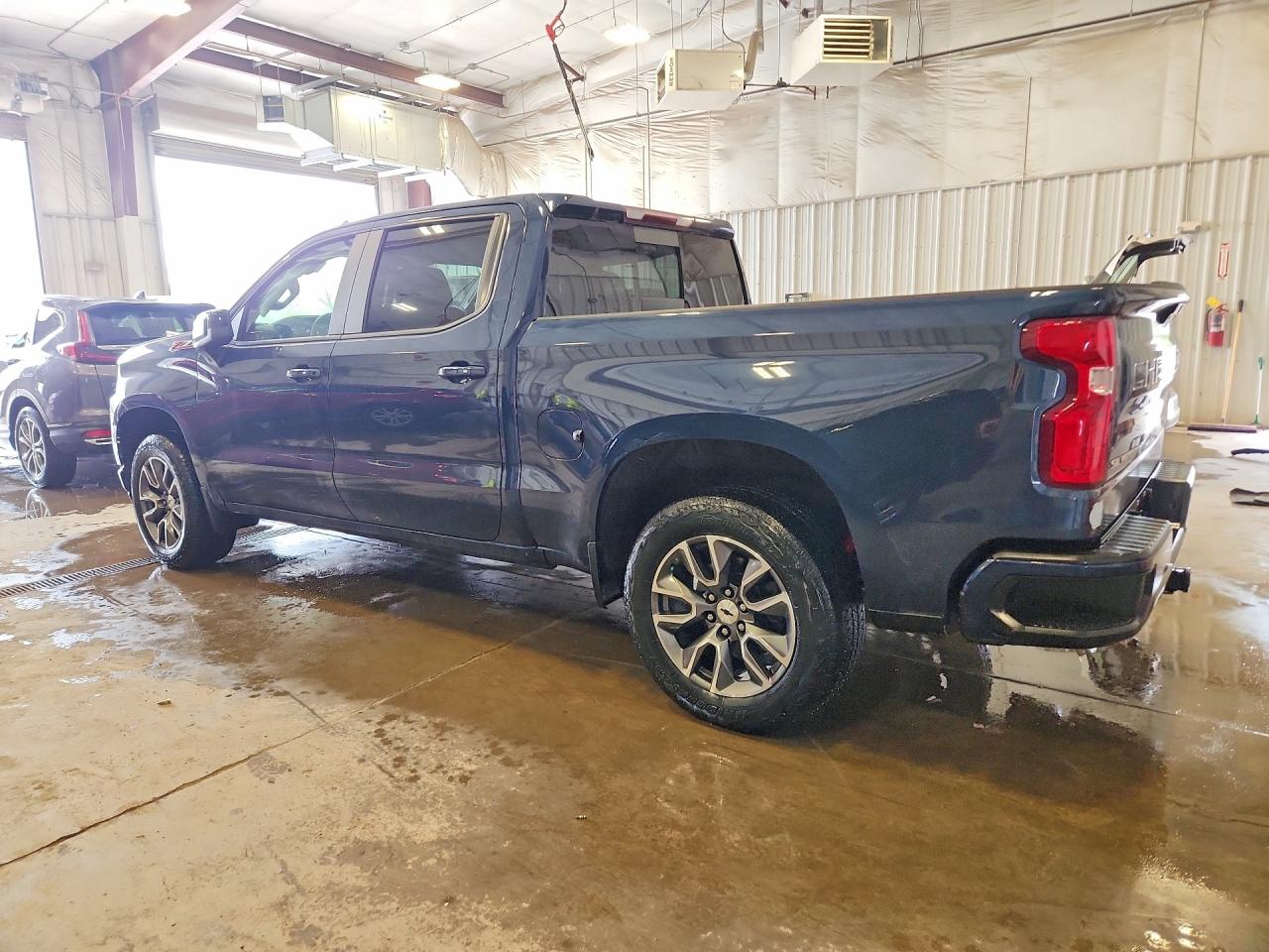2019 CHEVROLET SILVERADO K1500 RST photo 3