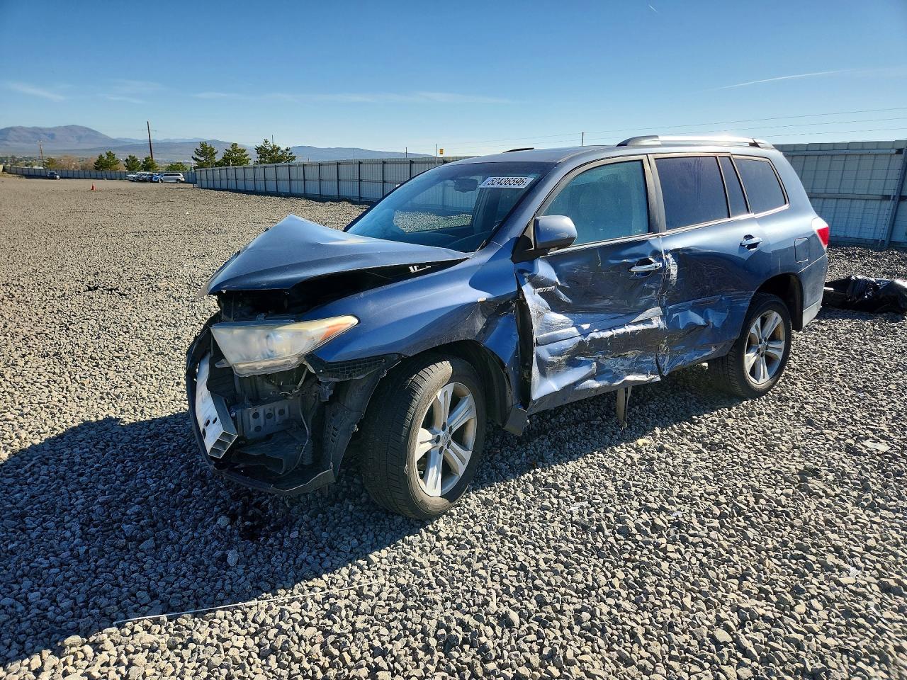 2013 TOYOTA HIGHLANDER