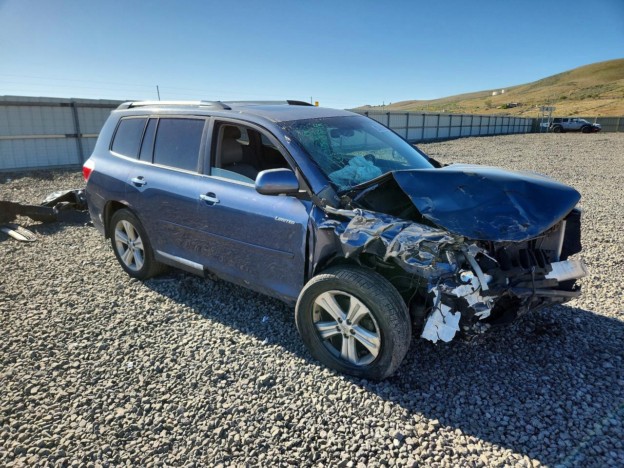 2013 TOYOTA HIGHLANDER LIMITED photo 10