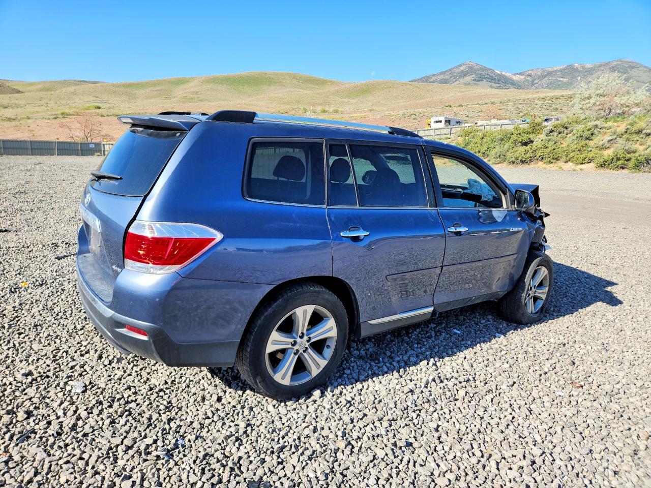2013 TOYOTA HIGHLANDER LIMITED photo 7