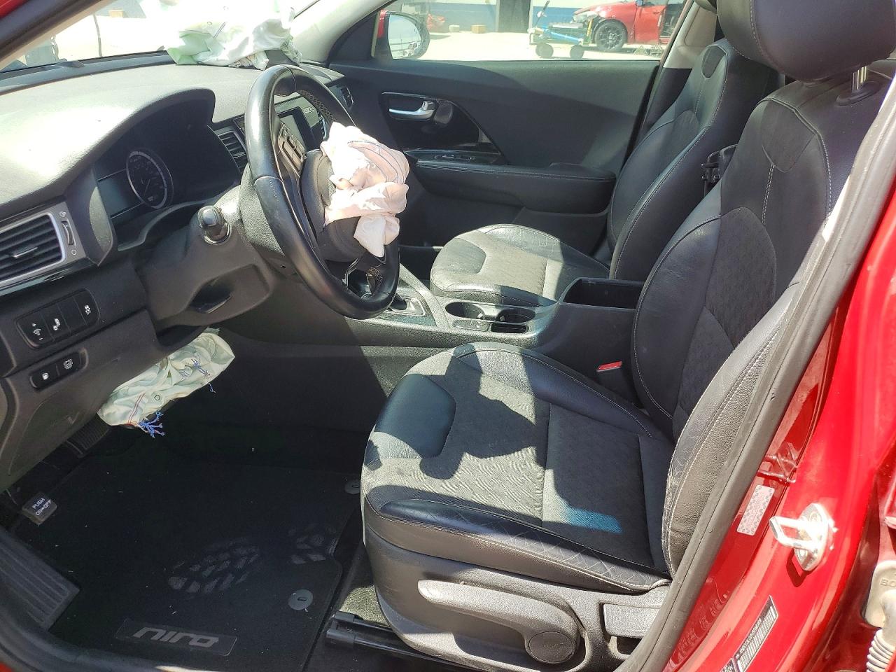 2017 KIA NIRO EX photo 7