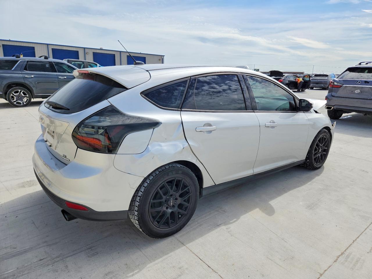 2014 FORD FOCUS SE photo 7