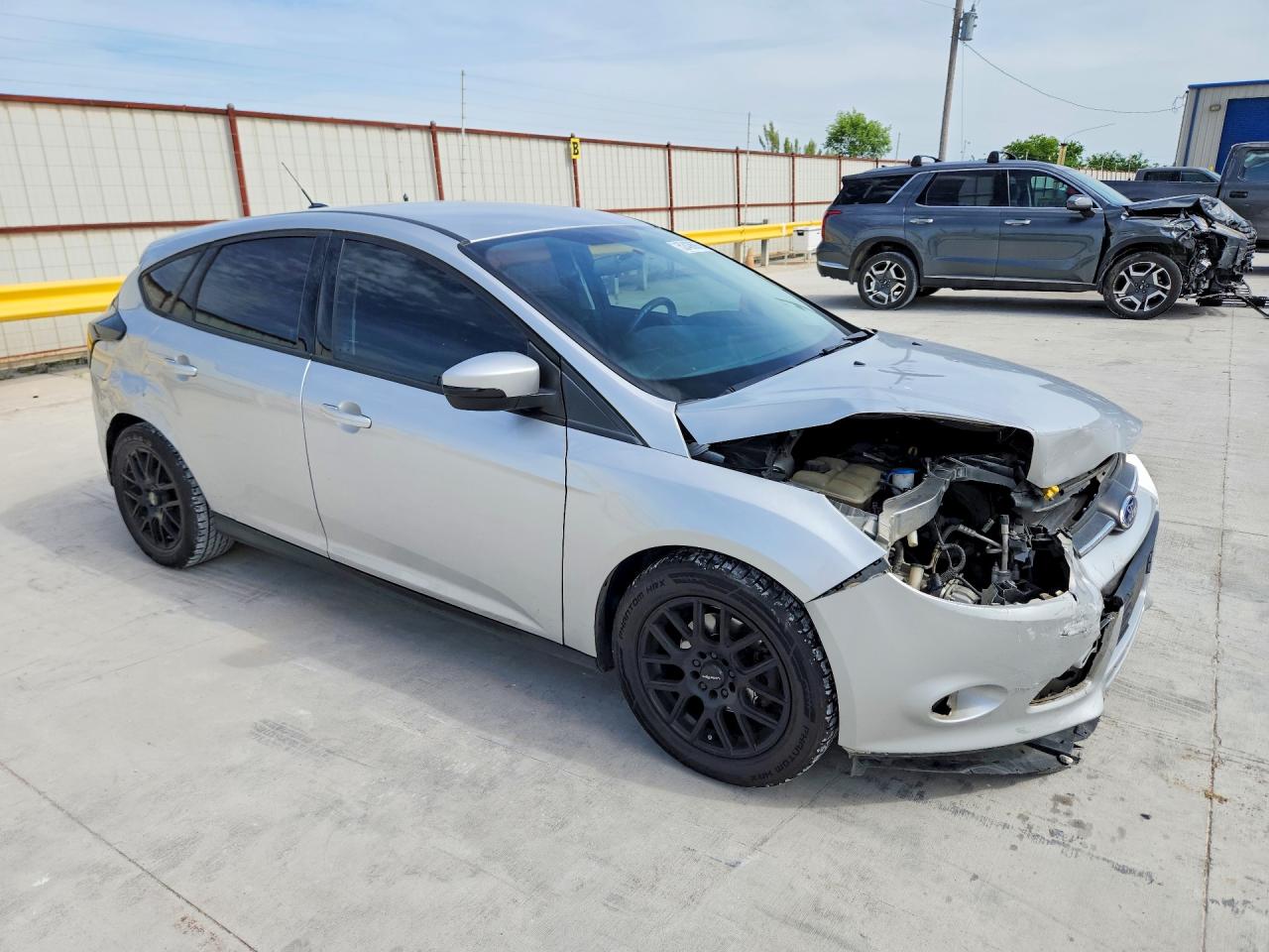 2014 FORD FOCUS SE photo 10