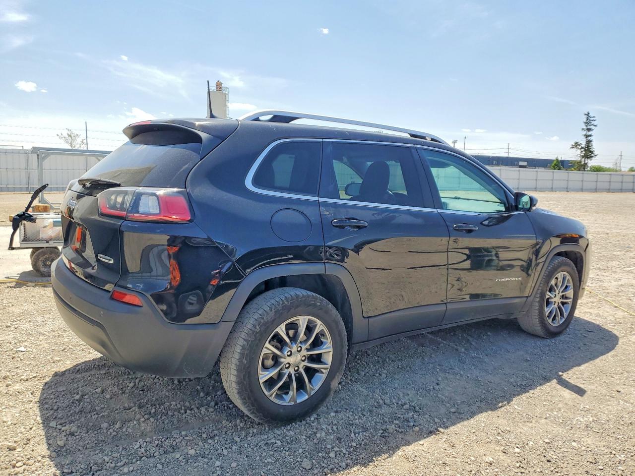 2019 JEEP CHEROKEE LATITUDE PLUS photo 5