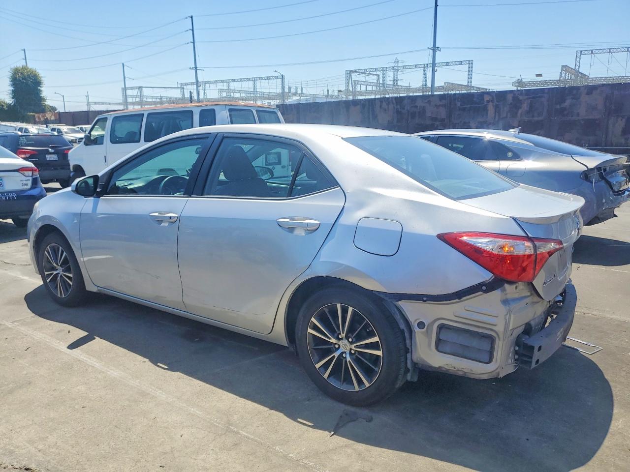 2016 TOYOTA COROLLA LE PLUS photo 3